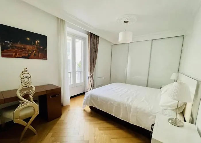 Elégant 4 Pièces Au Coeur Du Artiste Appartamento Parigi
