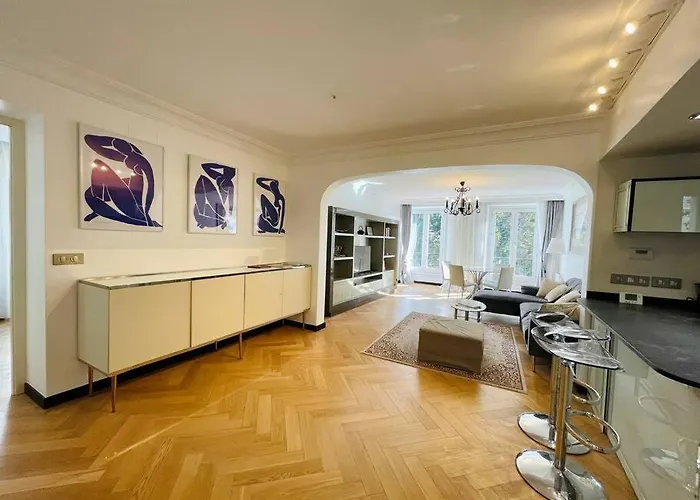 Elégant 4 Pièces Au Coeur Du Artiste Appartamento