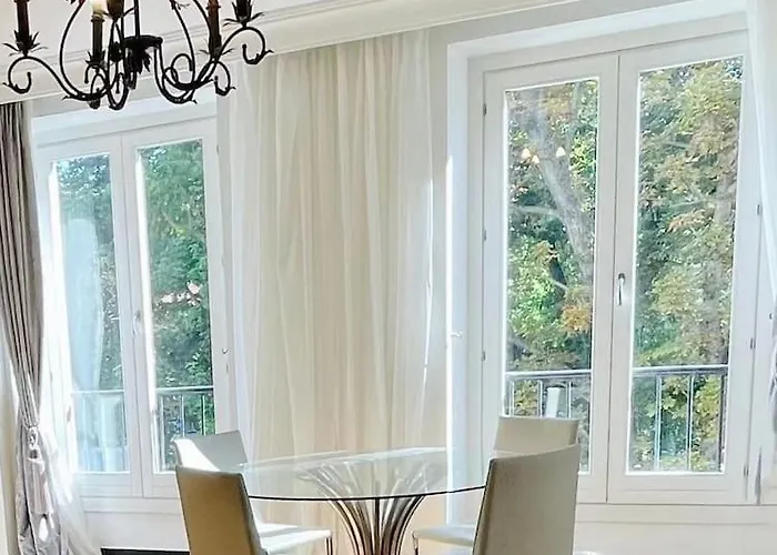 Elégant 4 Pièces Au Coeur Du Artiste